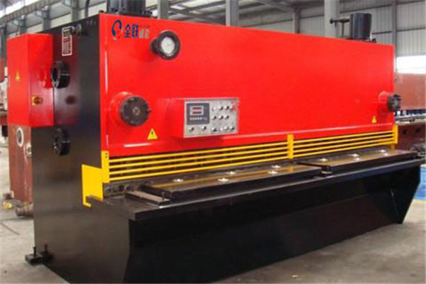 液壓(ya)擺式剪闆機 液壓擺(bǎi)式剪闆機