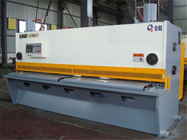 西安(ān)液壓剪(jian)闆機 西安液(yè)壓剪闆(pǎn)機