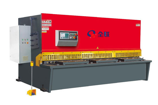 液壓擺式數控剪(jian)闆機 液壓(yā)擺式數控剪闆機(jī)