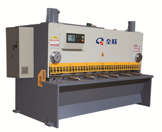 液壓(yā)閘式數控(kòng)剪闆機 液壓閘(zhá)式數控剪(jian)闆機