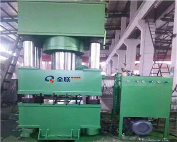 蘭州Y32四柱液(ye)壓機