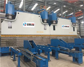 河南(nan)2-WC67K系列雙機聯動數(shu)控折彎機