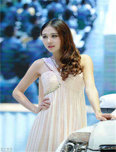 美丽寡妇西条丽