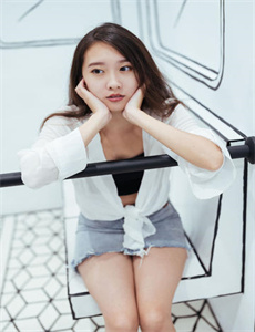 麻袋女图片