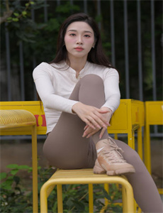 电影哭泣的女人